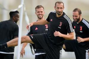 Kjelini operisan, povratak na teren krajem februara