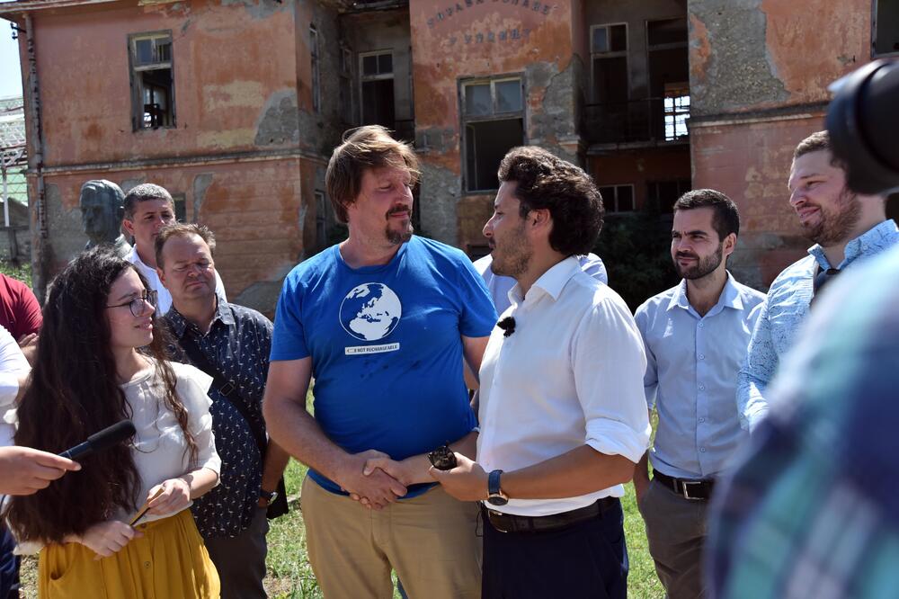 “Popravili rezultat skoro 30 odsto”: Abazović sa predstavnicima Zelenih, Foto: GP URA