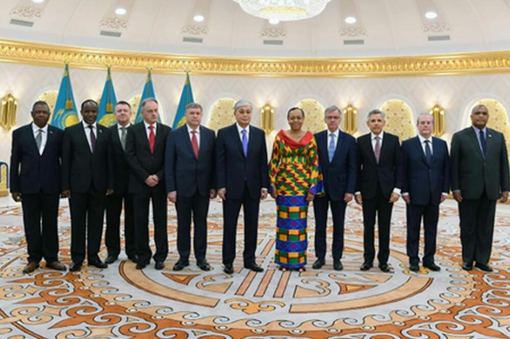 Bašić u Kazahstanu (četvrti lijevo), Foto: Ministarstvo vanjskih poslova