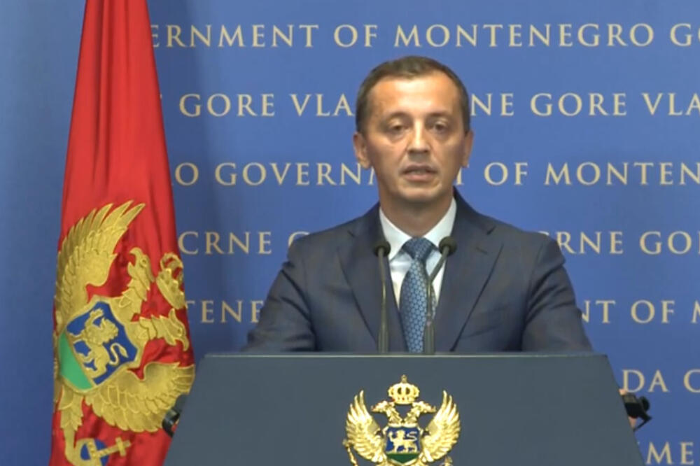 Bošković na pres konferenciji nakon sjednice Vlade, Foto: Screenshot YouTube/Vlada Crne Gore