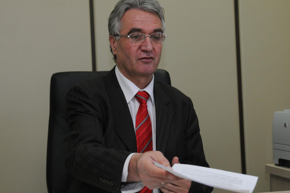 Od 2010. godine je na poziciji bankarskog ombudsmana: Halil Kalač, Foto: Savo Prelević