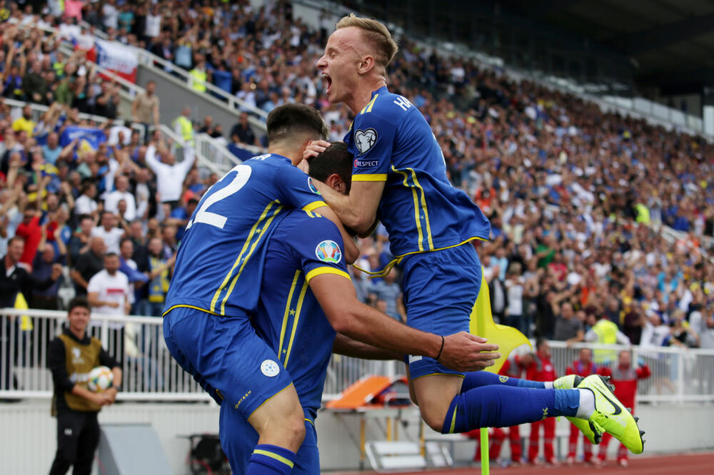 Slavlje fudbalere Kosova, Foto: FLORION GOGA