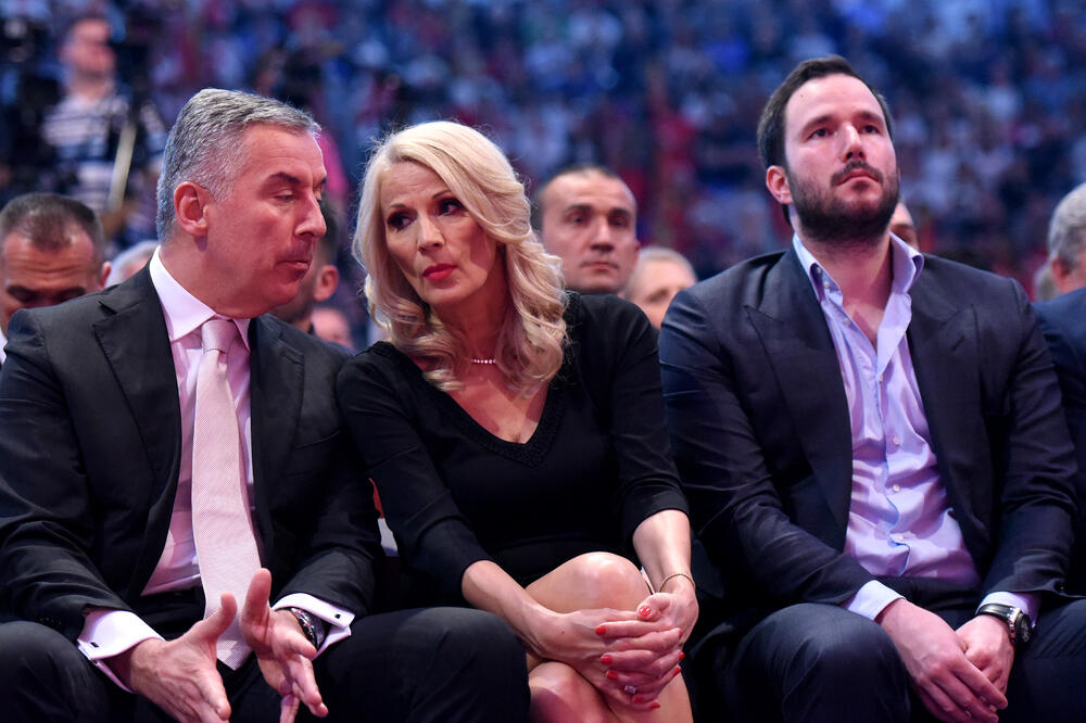 Porodica Đukanović, Foto: Boris Pejović