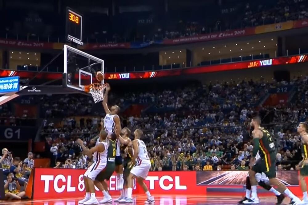 Trenutak kada je Gober dotakao obruč, Foto: Screenshot/Youtube