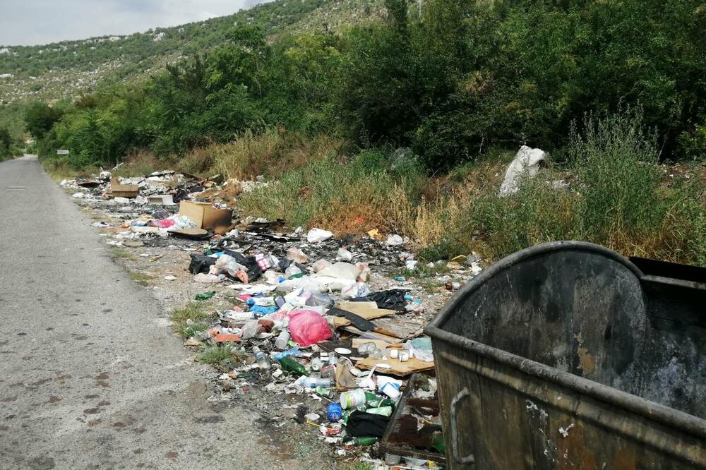 Divlja deponija u Bogićevićima, Foto: Jelena Jovanović