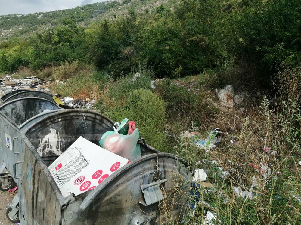 Divlja deponija u Bogićevićima