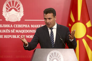 Zaev na Dan nezavisnosti: Makedonski biser počinje snažno da sija
