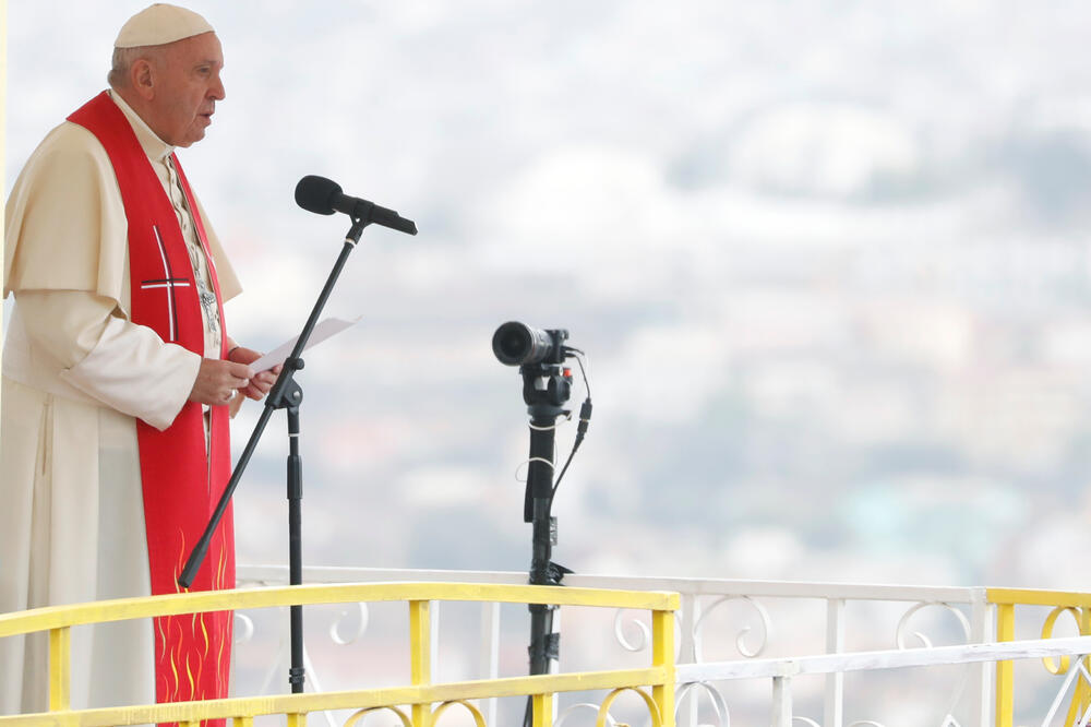 Papa Franjo, Foto: Reuters