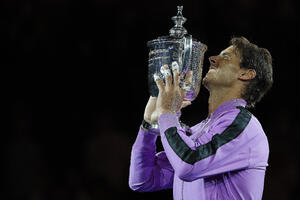 Nadal: Želim da imam jedan trofej više od svih, ali tenis ne igram...