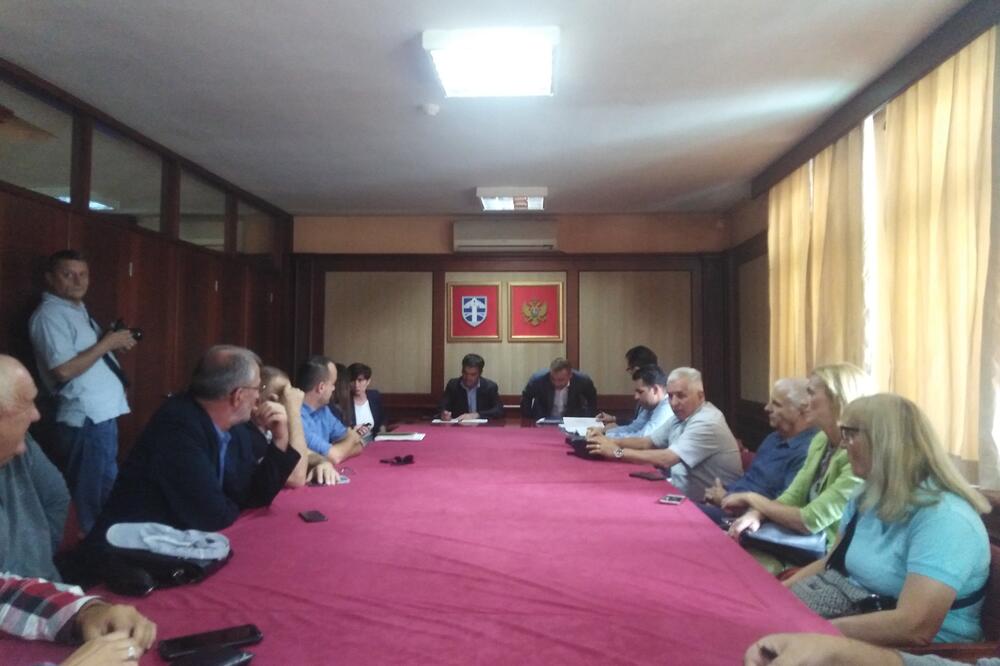 Sa sastanka sa direktorima škola, Foto: Goran Malidžan