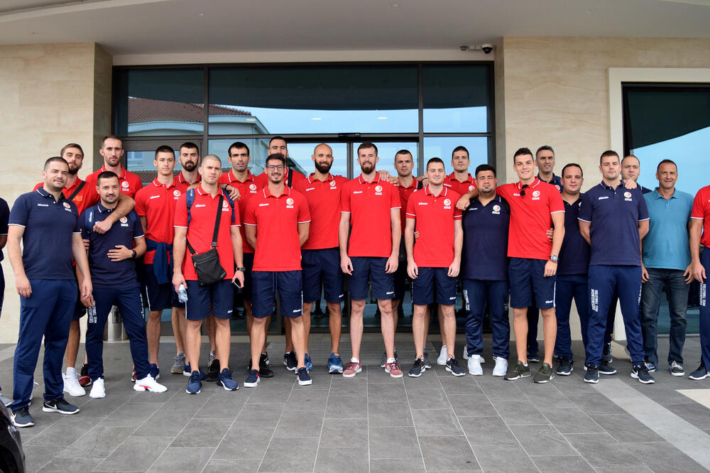 Odbojkaška selekcija pred put u Holandiju, Foto: Luka Zekovic