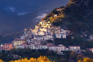 Došljacima nude 25.000 eura da žive u italijanskim selima