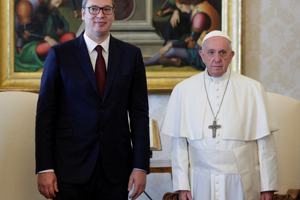 Vučić i papa Franjo, Foto: Reuters