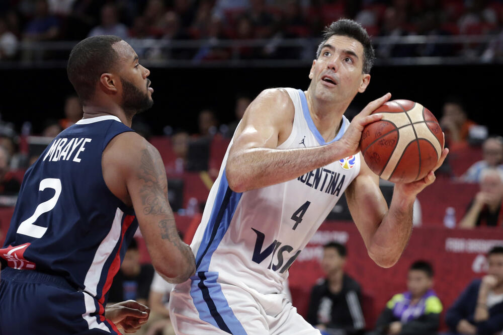 Skola na meču sa Francuskom, Foto: Reuters