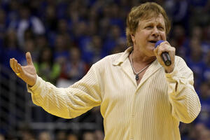 Preminuo američki rok muzičar Edi Mani