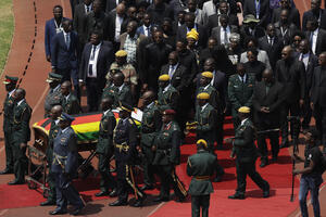 Ceremonija državne sahrane za Mugabea u Zimbabveu, pokop odložen...