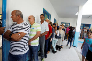 FOTO PRIČA Pogledajte kako izgleda izborni dan u Tunisu
