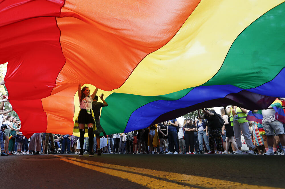 Sa Parade ponosa, Foto: AP