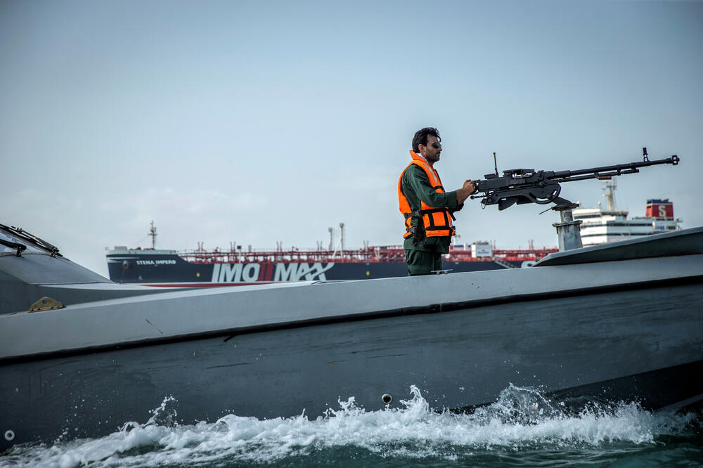 Pripadnik iranske Revolucionarne garde, Foto: Reuters