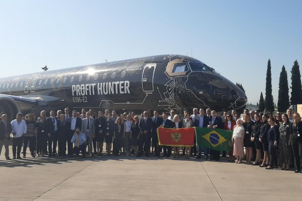 Danas na aerodromu u Podgorici, Foto: Siniša Luković