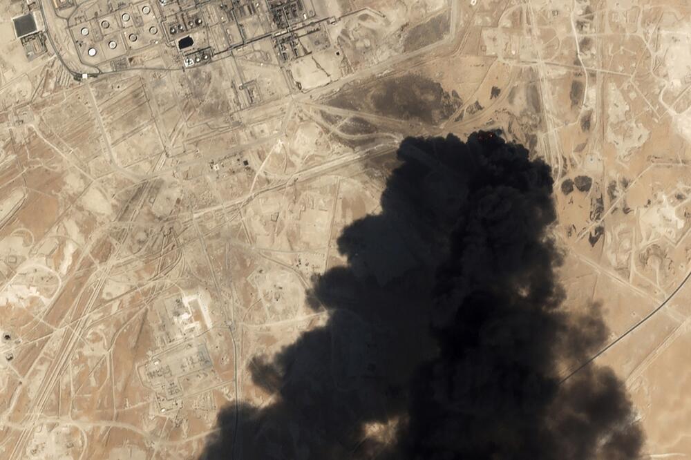 Napad na naftna postrojenja u Saudijskoj Arabiji, Foto: AP