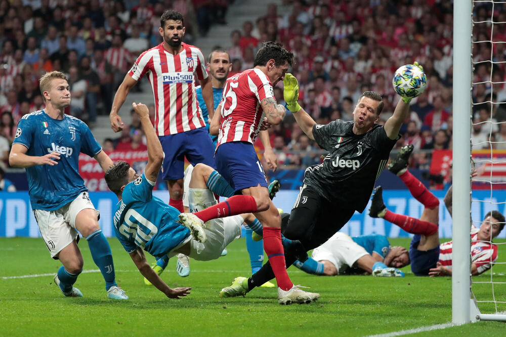 Stefan Savić postiže gol protiv Juventusa, Foto: REUTERS