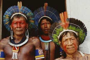 Amazonija: Starosjedjelačka plemena - nekada neprijatelji, a sada...