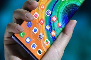 Huavej i Gugl: Kineski gigant predstavio telefone bez poznatih...