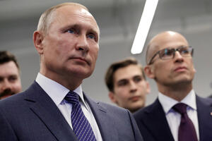 Putin ne ispušta moć iz ruku
