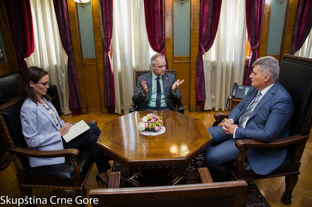 Sa sastanka, Foto: Igor Šljivančanin