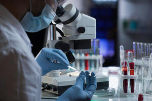 Afera "CryoSave": I 2.000 roditelja iz Crne Gore ne mogu do...