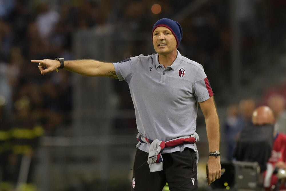 Mihajlović, Foto: AP/Marco Vasini