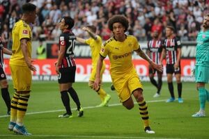 Dortmund kiksao u Frankfurtu