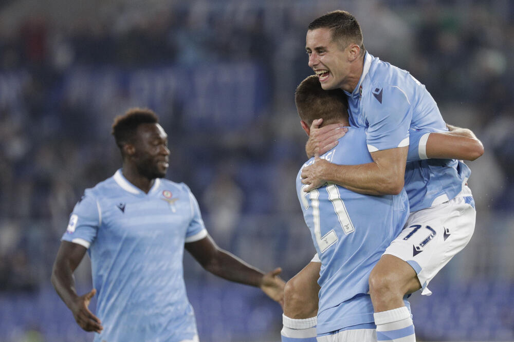 Adam Marusić slavi sa Milinković-Savićem, Foto: AP