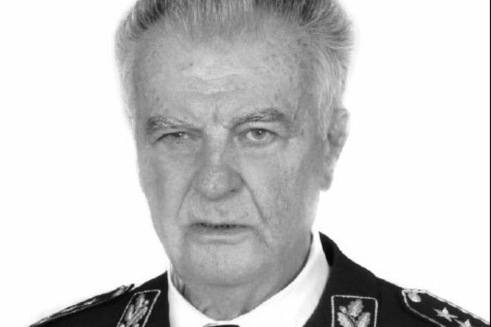 Veljko Kadijević
