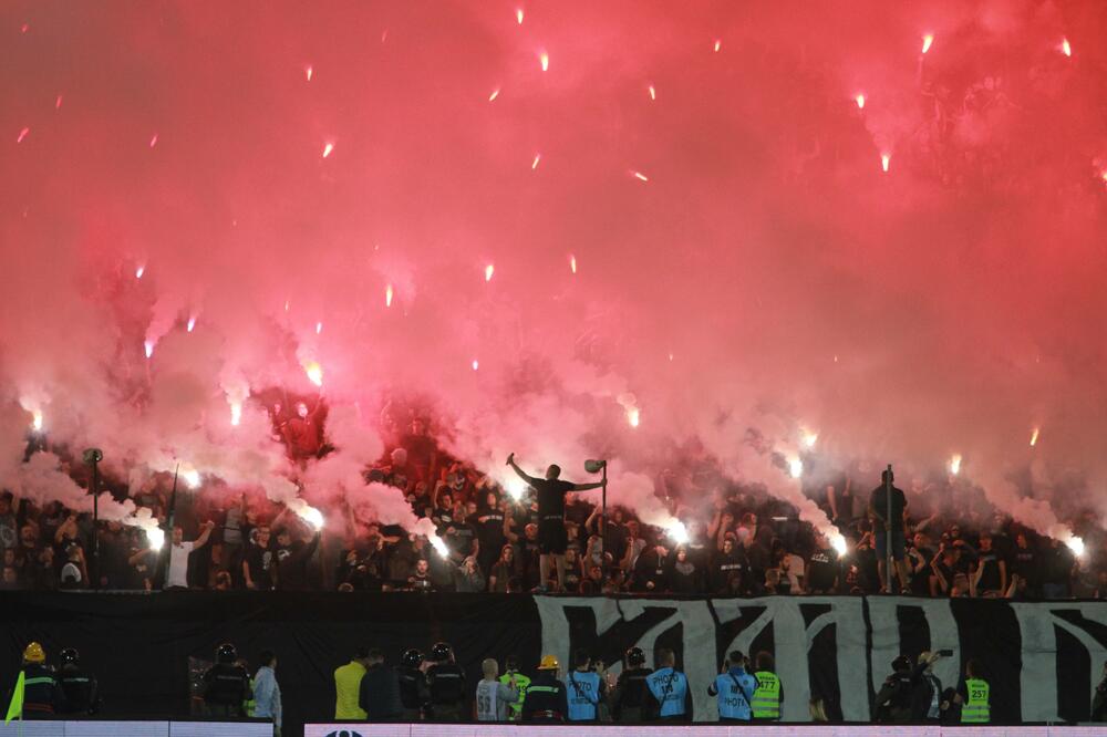 Navijači Partizana, Foto: MILOS MISKOV