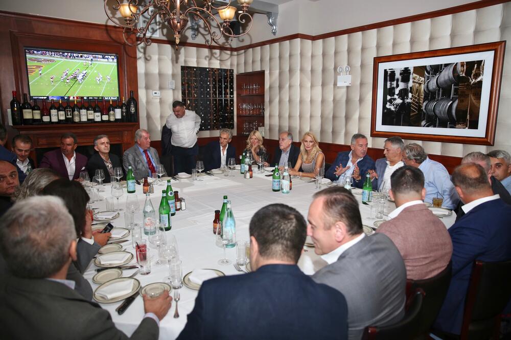 Đukanović sa dijasporom, Foto: Služba za informisanje predsjednika Crne Gore