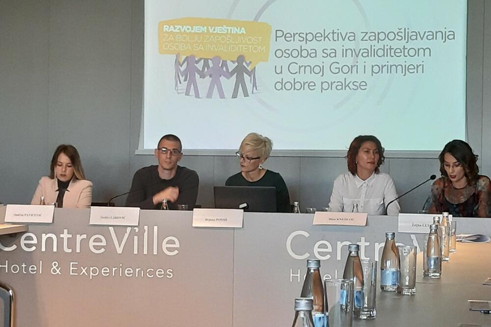Sa današnje konferencije, Foto: Damira Kalač
