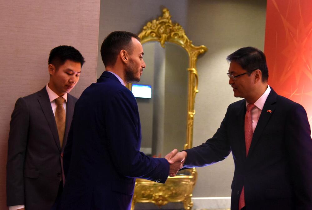 Ambasada Narodne republike Kine u Crnoj Gori organizovala je u Podgorici proslavu jubileja 70 godišnjice od osnivanja NR Kine.