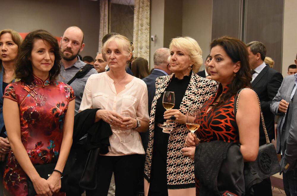 Ambasada Narodne republike Kine u Crnoj Gori organizovala je u Podgorici proslavu jubileja 70 godišnjice od osnivanja NR Kine.