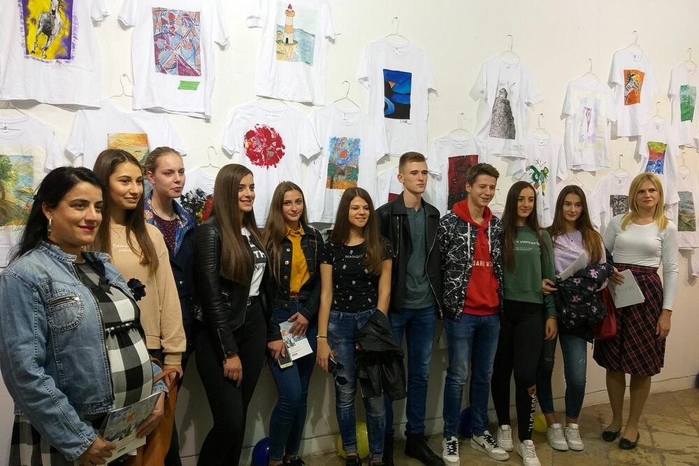 Svuda su bili Lubardini motivi i simboli, Foto: Svetlana Mandić