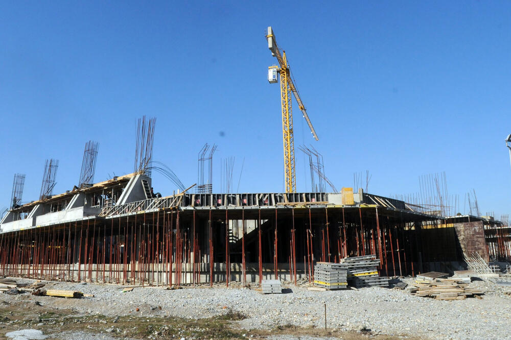Izgradnja sportske dvorane, fotografija iz 2010. godine, Foto: Boris Pejović