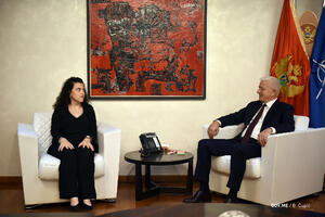 Marković zaposlio slijepu djevojku