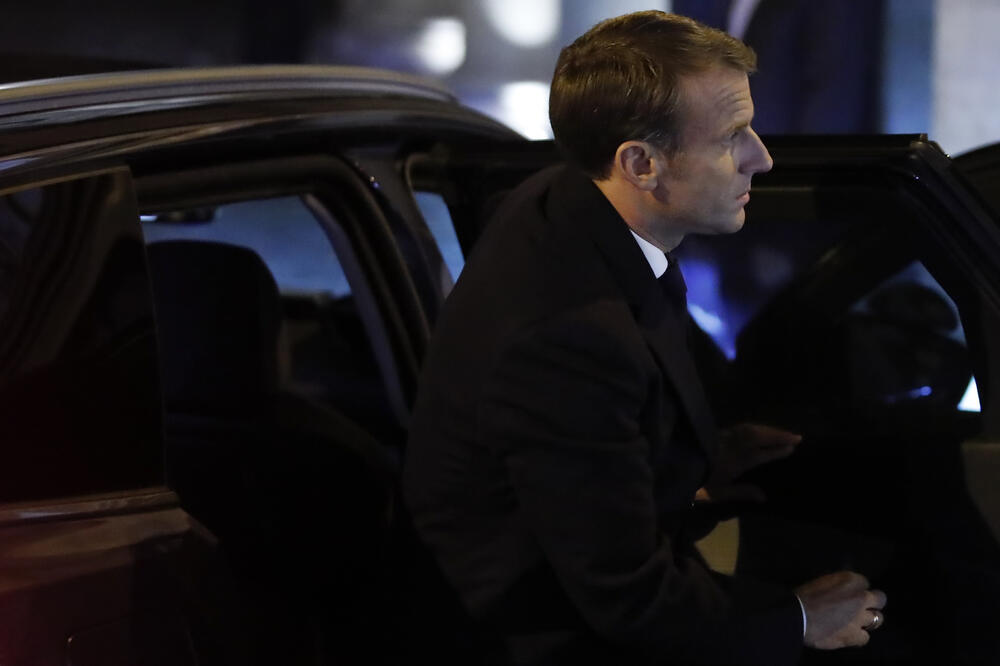 Makron večeras, Foto: Reuters