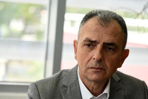 Hrapović: Država će se potruditi da zdravstvenim radnicima poveća...