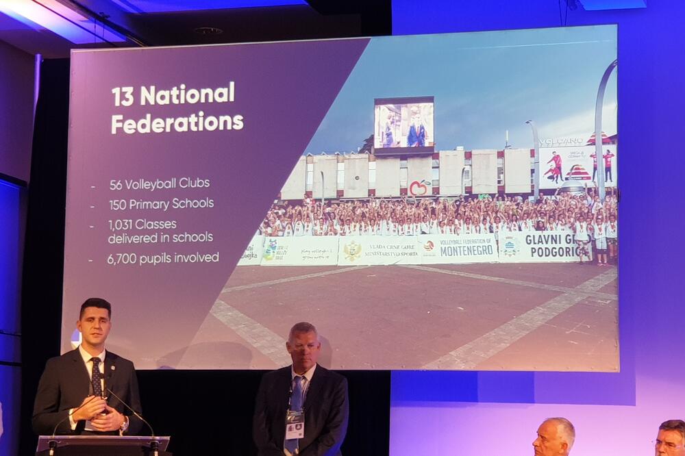 Sa prezentaciije "Eko Mini odbojke"