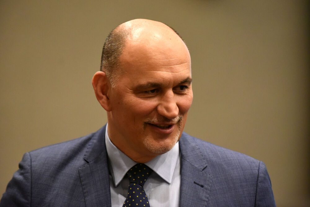 U maju jedni, a u septembru drugi podaci o dugovanju: Mugoša, Foto: Boris Pejović