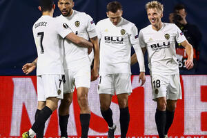 Valensija prva srušila Baskijce: Čerišev osvojio San Mames