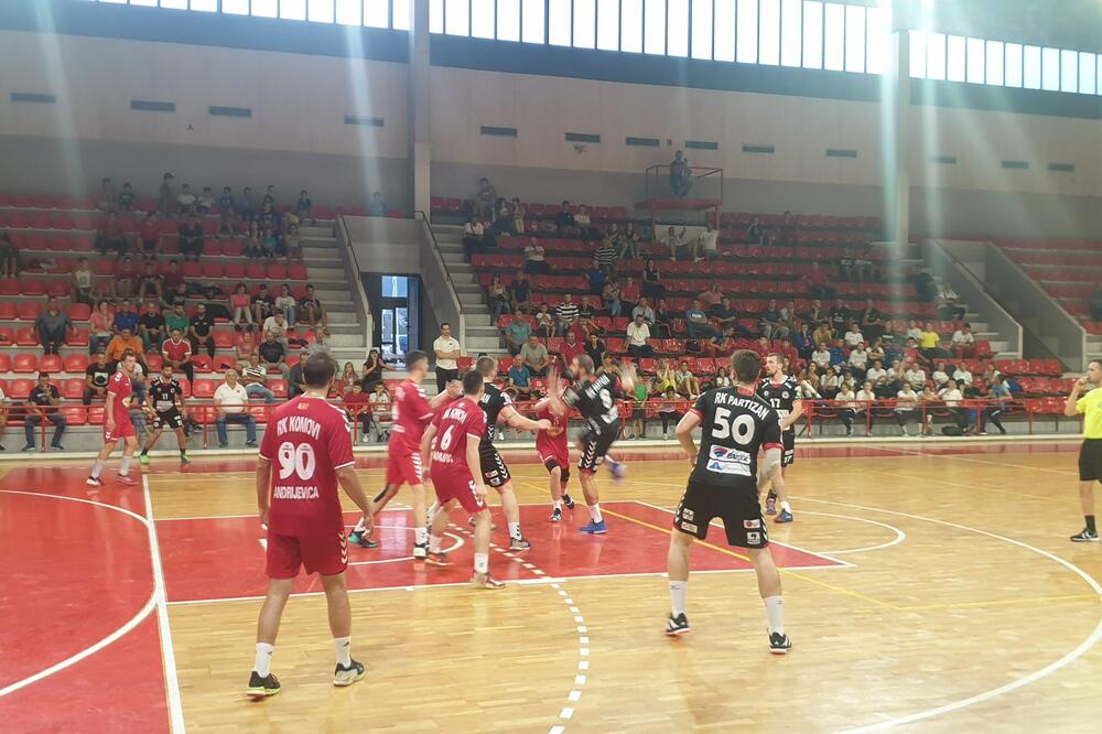 Sa meča Partizan - Komovi (Foto: Radio Tivat)