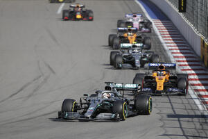 Mercedes nastavio dominaciju u Sočiju, Hamilton prvi, Botas drugi
